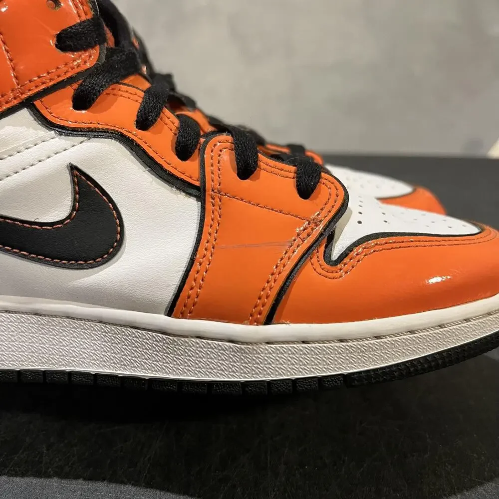 Air Jordan 1 Mid Shoes Youth Size 5.5Y Turf Orange White Sneakers BQ6931-802